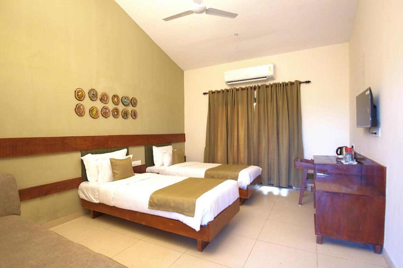 Baghvann Jungle Resort Kolara Exterior photo